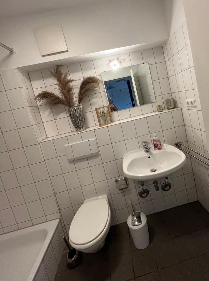 Apartment Mit Guten Anbindungen Magdeburg Bagian luar foto